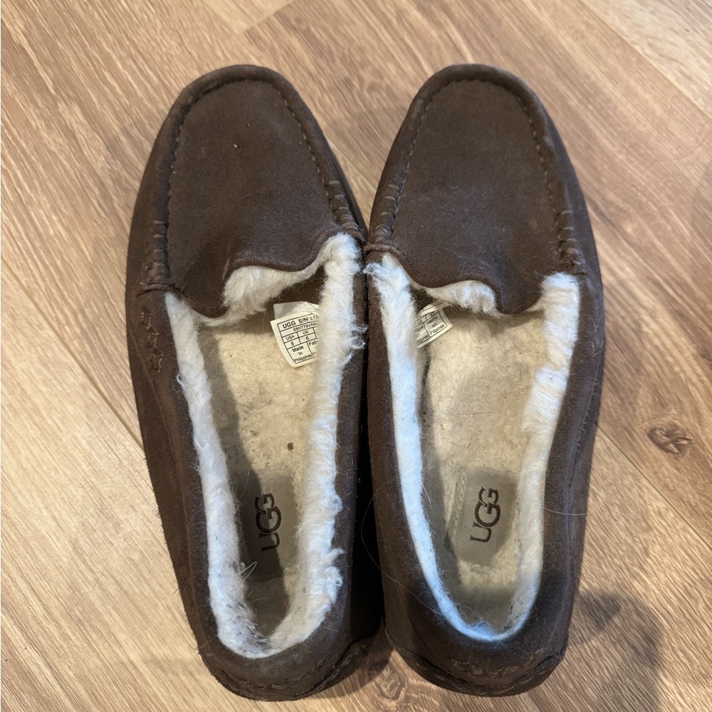 Ugg moccasins brown size 8